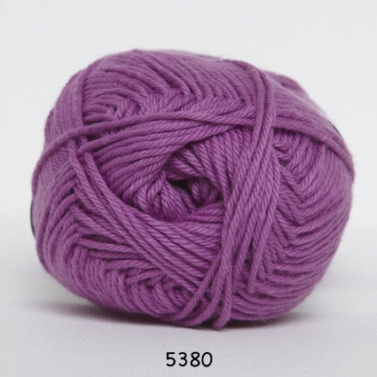 Cotton nr. 8- Bomullsgarn - Virkgarn - fv 5380 Röd Lilla