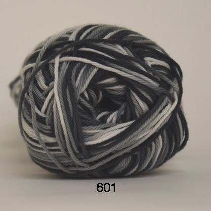 Cotton nr. 8- Bomullsgarn - Virkgarn - fv 601 Mangfärgad