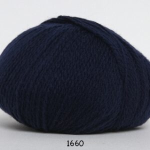 Hjerte Fine Highland Wool - ullgarn - Hjertegarn - fv 1660 Mörk Blå