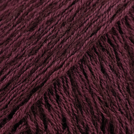 Drops Belle Garn Unicolor 40 Plommonvin