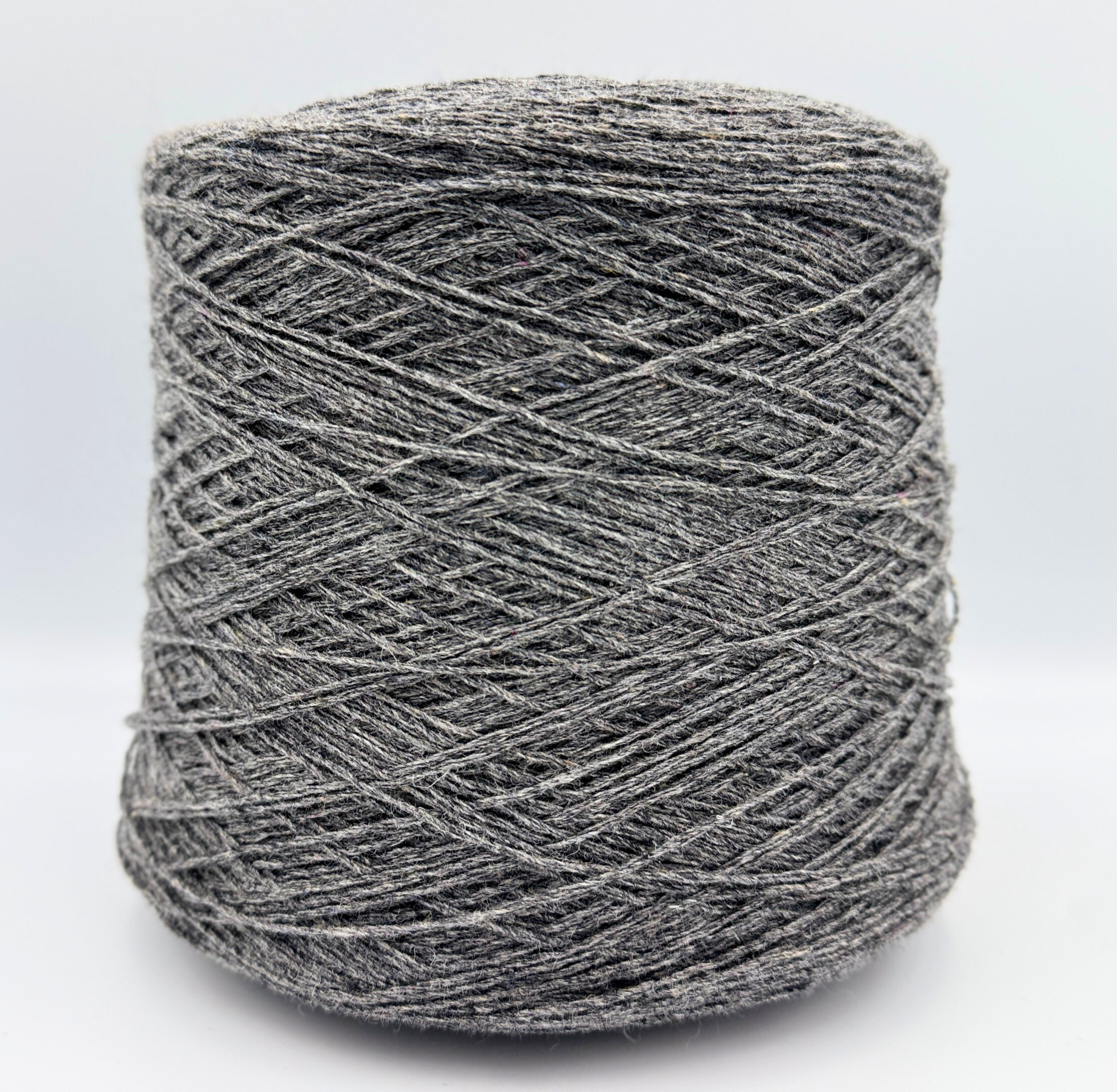 November 2025 Tekstilfibergarn - Grå 400 g