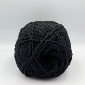 Suma New Zeeländsk Ull 4,5/2 (100 g) - Svart
