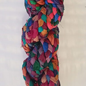 100 gram Unikt handgjort - Recycled 100% Sari Silk Braided Cord garn från Indien Multi