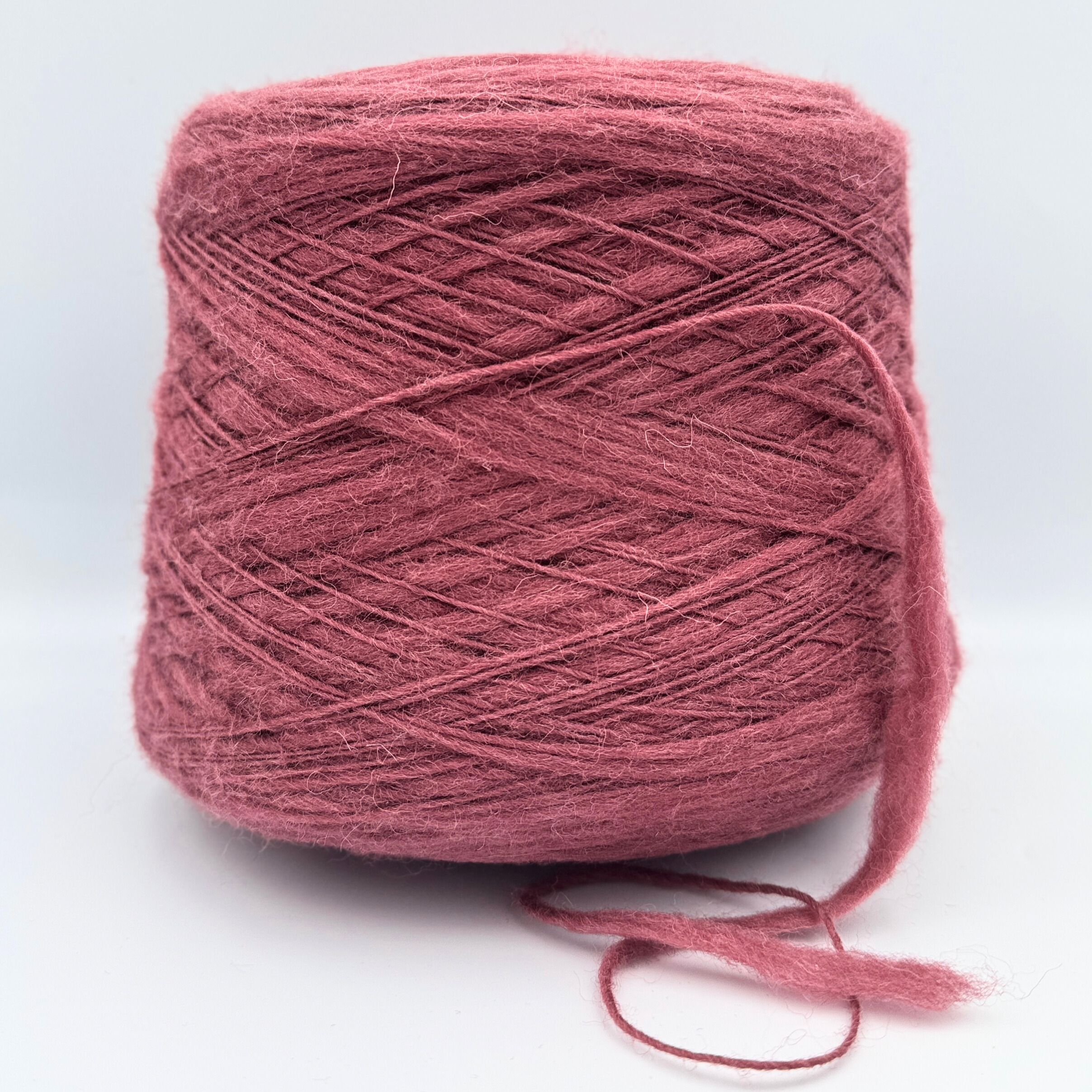 Marlene Merino (900 g) Mörk röd