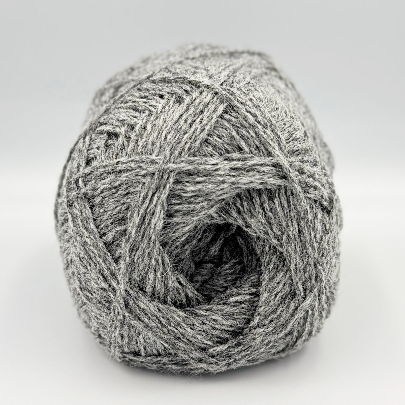 Zora Nyzeeländsk Ull 7/2 (100 g) Grå