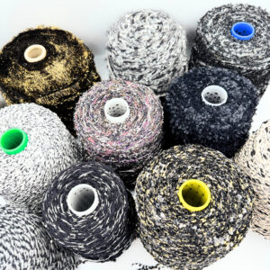 #StoppaGarnsvinn Effektgarnpaket (ca. 3kg) Sort Mix